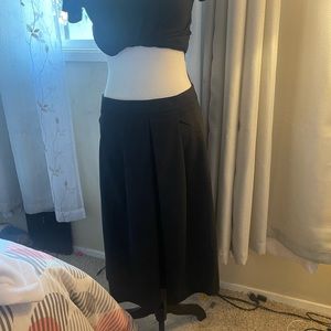 (NWT)THEORY MIDI SKIRT SIZE 8